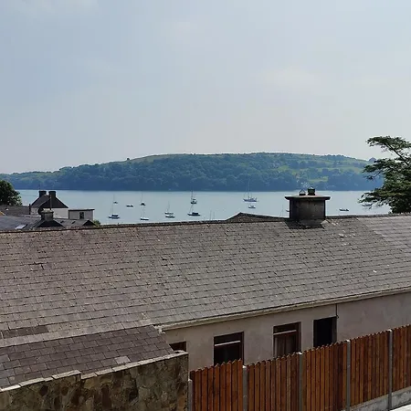 Apartment Crow's Nest - 3 - Self Catering *
